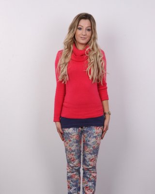 Tschechisches Casting mit sexy blondem Mädchen namens bara
 #67195701