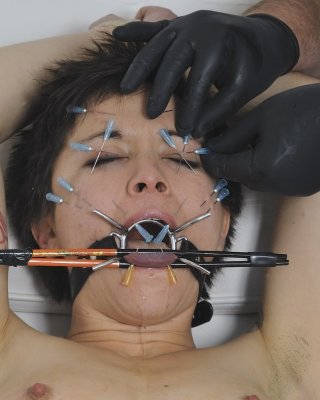 Polynese Slave Mei Mara In Facial Needle Torture And Medical Fet