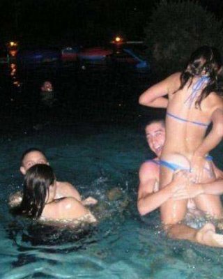 Drunk amateur girls at a wild pool party Porn Pictures, XXX Photos, Sex  Images #3313430 - PICTOA