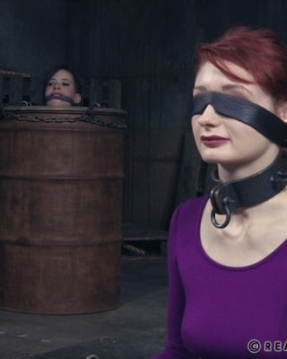 Die arme Violet Monroe hat etwas an sich, das schreit: "Tu mir weh!" Wir sind nicht die
 #71908784