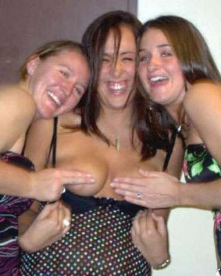 Really Drunk Amateur Girlfriends Flashing Tits