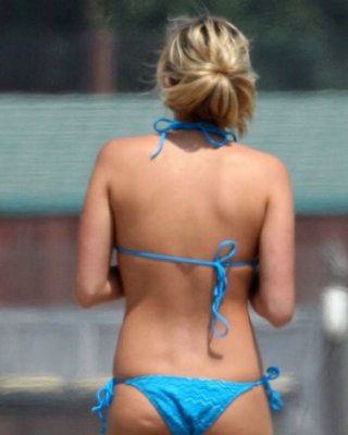 Kristin Cavallari Gorgeous Ass In Bikini