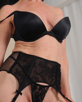 Horny all natural and toned housewife in lingerie #77535650