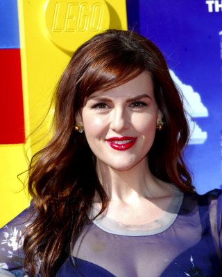 Sara Rue Showing Huge Cleavage At 'The LEGO Movie' Premiere In Westwood