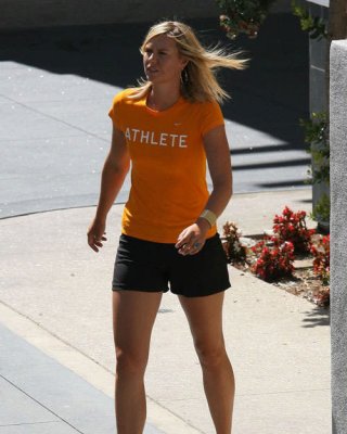 Maria Sharapova Downblouse And Upskirt Paparazzi Pictures