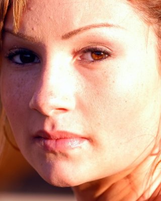Erstaunliche blonde Babe mit herrlichen großen Titten immer nackt draußen
 #73823398