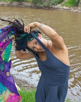 Exotische Amateur Babe toying ihre süße Muschi durch den Fluss Seite
 #76197501
