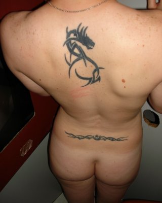Teenie punky blonde Schlampe kümmert sich um alle cummers bei gloryhole
 #75859419