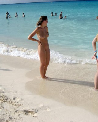 Unglaubliche FKK-Fotos
 #72284743