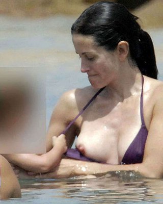 Courteney Cox leggy in some photoshoot and show her tits #75356738