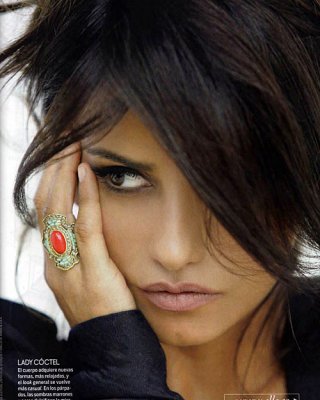 Monica Cruz cleavage #75379234