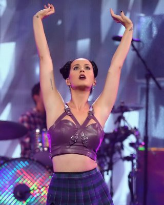 Katy Perry Wearing Leather Belly Top  Mini Skirt At 2013 IHeartRadio Music Festi