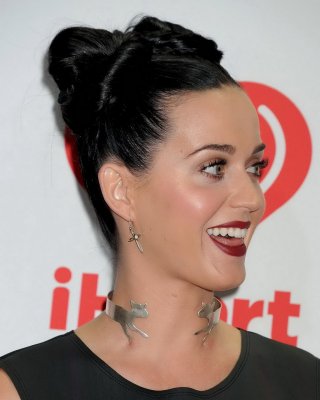 Katy Perry Wearing Leather Belly Top  Mini Skirt At 2013 IHeartRadio Music Festi