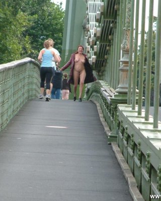 Public Exhibitionist Flashing And Matures Outdoor Nudity By The Thames