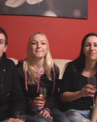 Fiesta salvaje de swingers
 #67207974