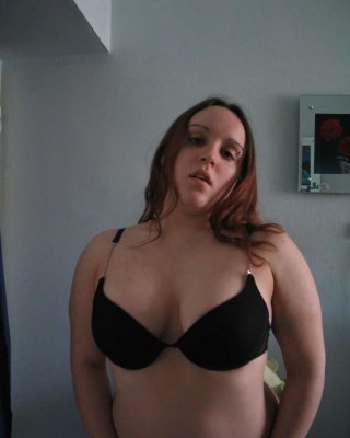 Sexy Chubby Strip - Ginger BBW stripping off her sexy black undies Porn Pictures, XXX Photos,  Sex Images #2699112 - PICTOA