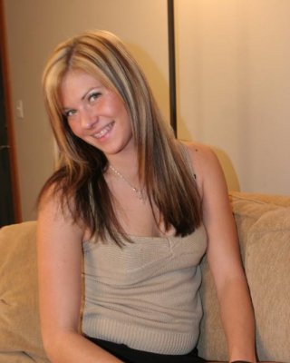 Kayla Banks strips down and shows off her perfect body #78199815