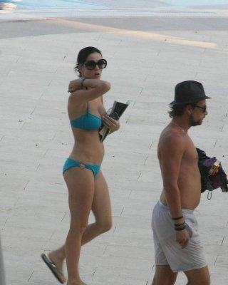 Katy Perry Smoking Ass And Tits In Sexy Bikini