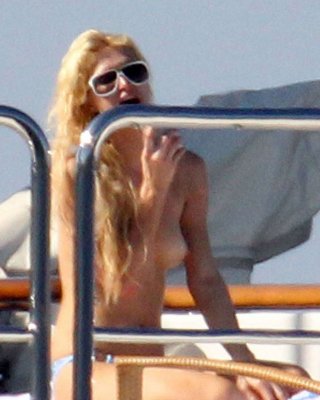 Paris Hilton Exposing Her Nice Tits While Sunbathing Topless On Yacht Paparazzi 