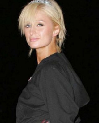 Paris hilton sehr sexy und heiß upskirt und nipple slip Fotos
 #75341005