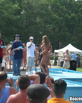 Nude Contest With Tons Of Drunk Girls