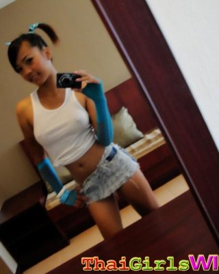 Asiatisch teen blowjob spaß
 #69872271