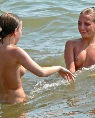 Unbelievable nudist photos（信じられないほどのヌード写真
 #72307243