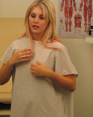 Hot babe braucht keine Männer mit ihrem Dual Speed Dildo Drill
 #76166557