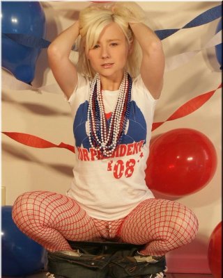 Einige der ersten Bilder, die jemals von Patty Cake gemacht wurden
 #79066269