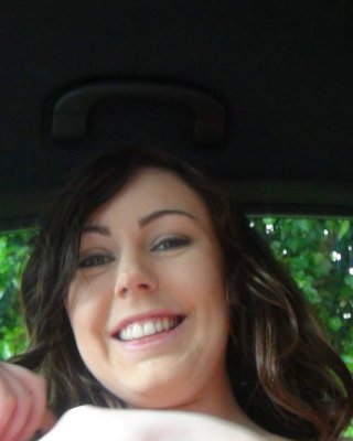 Amateur exhibitionist kayce drives uns bis die park wo sie flas
 #67322605
