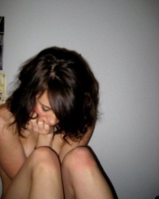 家の周りでポーズをとるセクシーなエモ・ベイビーのコレクション
 #67616823