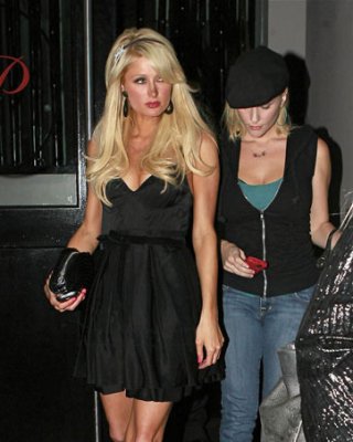 Paris Hilton Magical Boobs In Black Dress