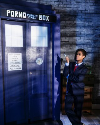 Skin Diamond Dr Who Porn Parody