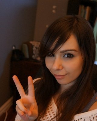 Niedlich amateur teen selfshots
 #68318438
