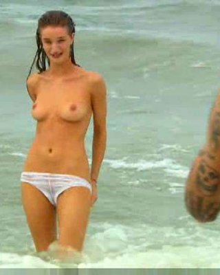 Рози Хантингтонның жалаңаш порно фотосуреттері Рози Хантингтонның жалаңаш порно фотосуреттері