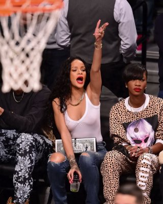 Rihanna Shows Off Her Boobs In Seethru Top At A Basketball Game In NYC