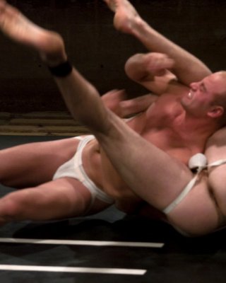 Big-hocked first-timer stud fights muscular southern boy, followed by fucking
 #69137011