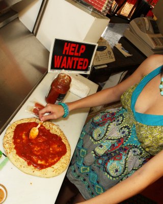 Sexy Teenie bekommt einen Job in einer Pizzeria, indem sie ihren Chef fickt
 #75856723