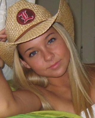 Lesbische Amateure haben Spaß
 #67977021