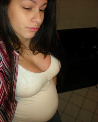 Amateur Preggo Girlfriends