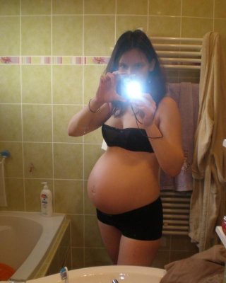 Amateur Preggo Girlfriends