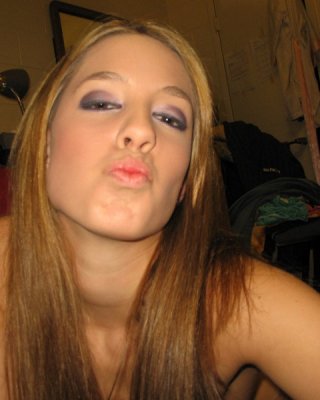 Heißes Amateur-Babe posiert nackt
 #77101994