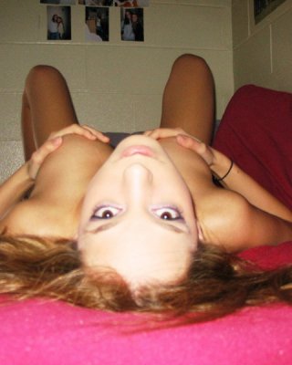 Heißes Amateur-Babe posiert nackt
 #77102051