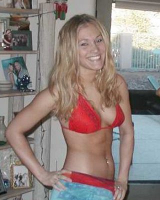 Unverfälschte Fotos von echten Teenie-Amateuren, die oben ohne sind und mehr
 #78911739