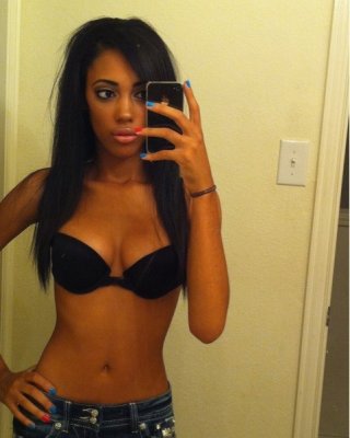 Ebony Teens bekommen nackt auf ihre iphone Kameras
 #67575524