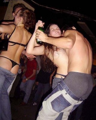 Crazy Drunk College Girls Flashing And Going Total Lesbian