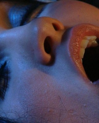 Sexy Babe wird gefesselt, bestraft und gefickt von einer Gruppe von Jungs
 #68804091
