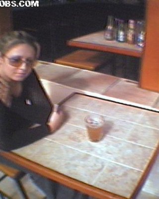 12 Bilder und 1 Film von Lela von Street Blowjobs
 #79361588