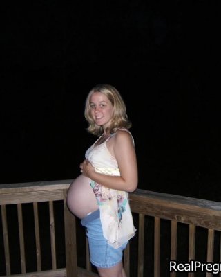 Amateur preggo Freundinnen
 #67544841