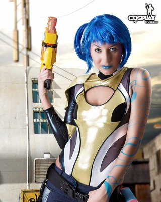 Cosplayer Betsie does a sexy Borderlands set #53439024